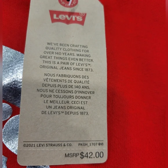 NWT Levi's Kid's Sweatshirt, Red With Shiny Logo Size 4 - Picture 4 of 6